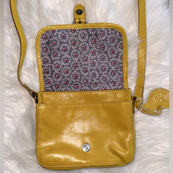 White Stuff Yellow Leather Crossbody EUC - Picture 6 of 12